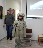 С Днём космонавтики!