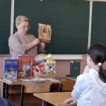 Мастер-класс по изготовлению игровой народной куклы «Хороводница»